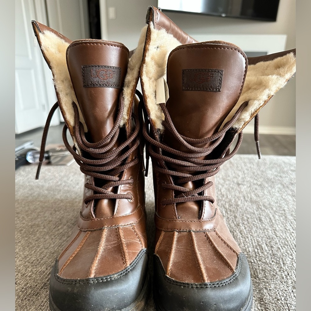 UGG Butte insulated and waterproof boot